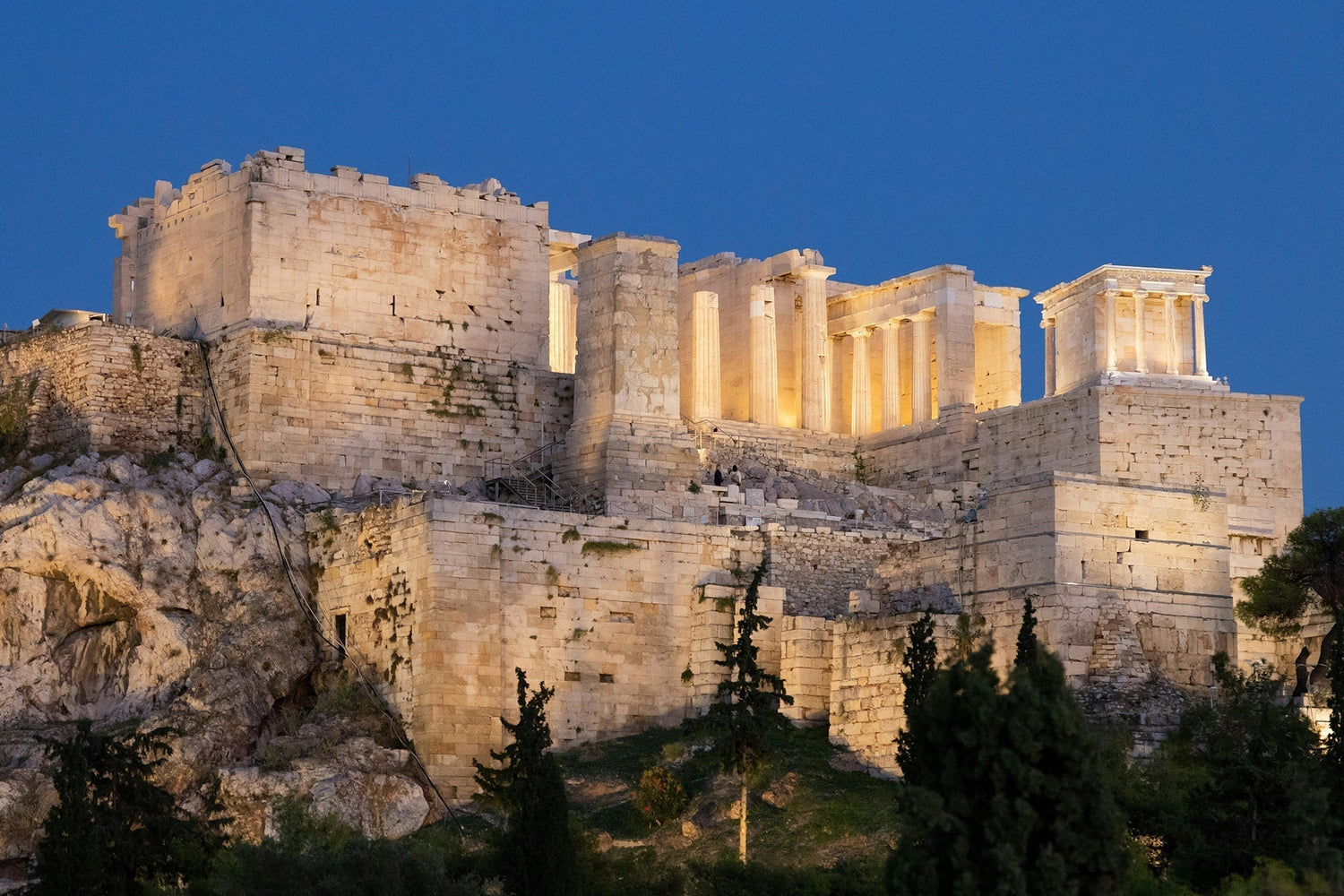 Wallaroo Wanderlust: Getting Lost in Greece