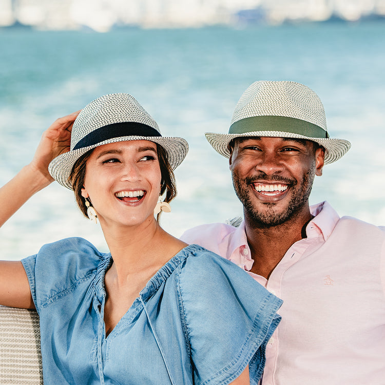 Unisex Charlie Trilby sun hat from Wallaroo, designed for men and women with SPF 50+ protection, ideal for travel, festivals, and sunny vacations, Ivory/Black, Ivory/Olive