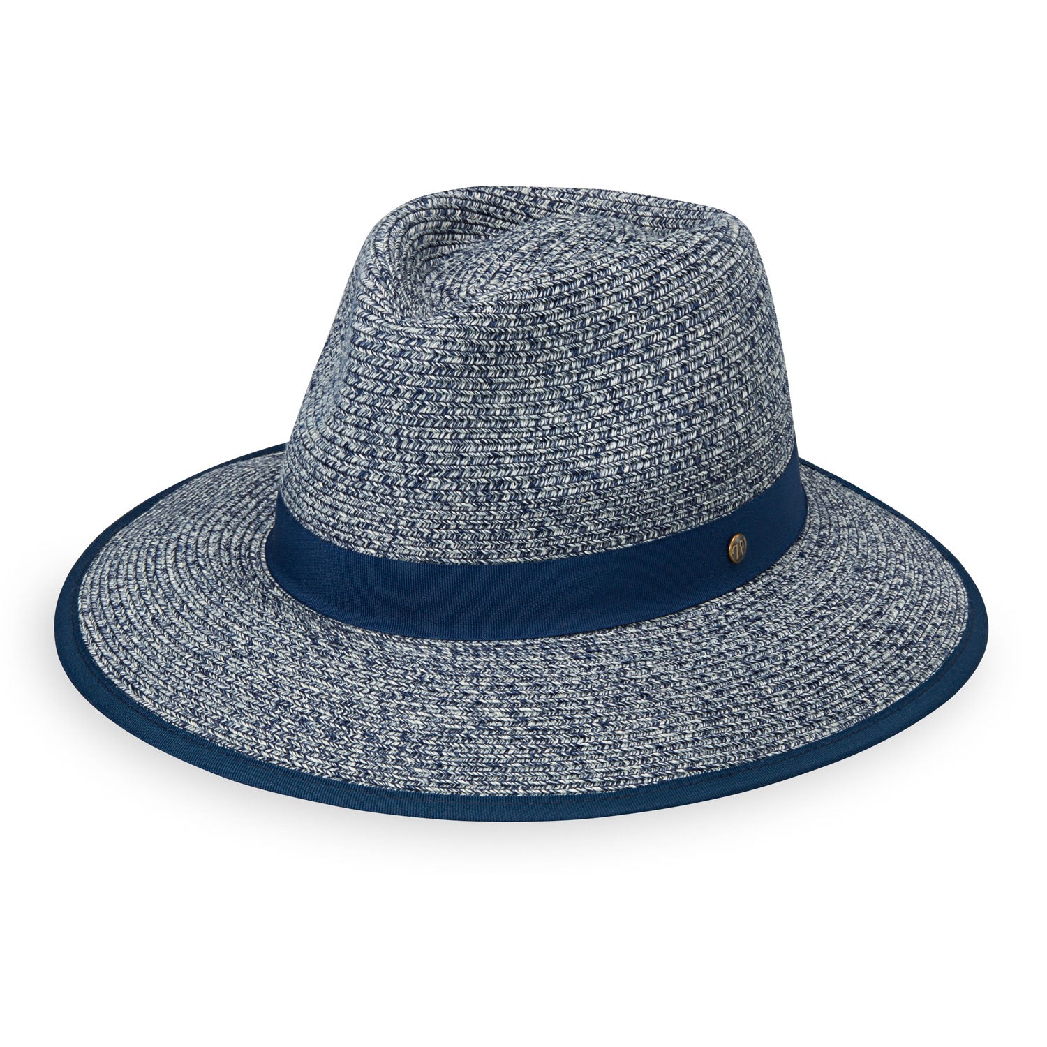 Featuring front of ponytail sun hat by Wallaroo