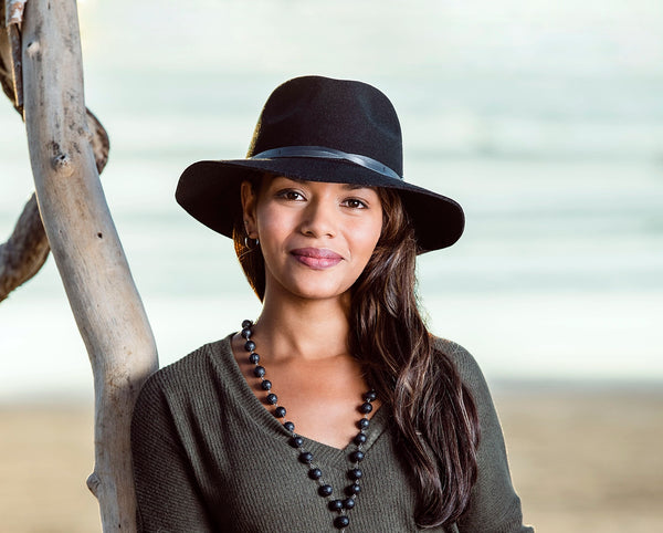 Woman wearing a wool felt fedora sun hat by Wallaroo