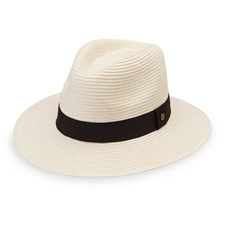 Petite palm beach sun hat by Wallaroo, featuring a fedora crown, UPF 50+ rating and is packable